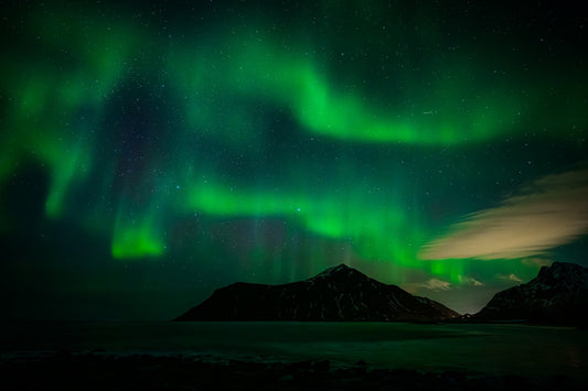 Aurora over Skagsanden II - Allie Richards Photography