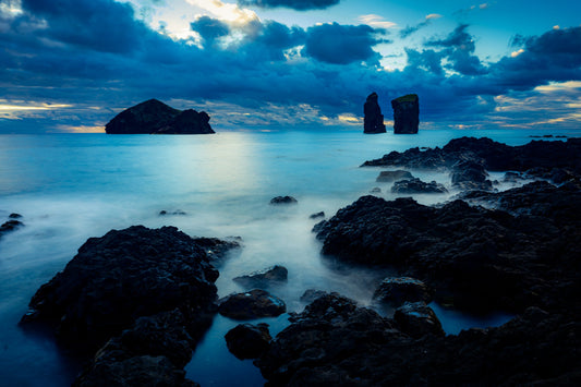 Blue Hour on the Black Beach - Allie Richards Photography