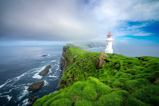 Mykines Lighthouse - Allie Richards Photography