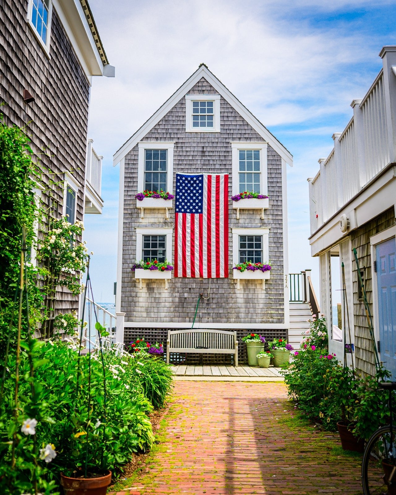 Summer House - Allie Richards Photography