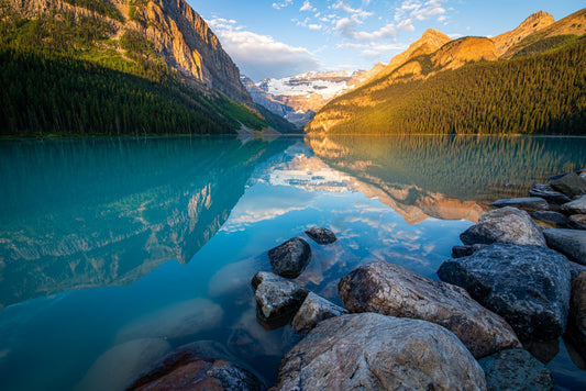 Sunrise over Lake Louise - Allie Richards Photography