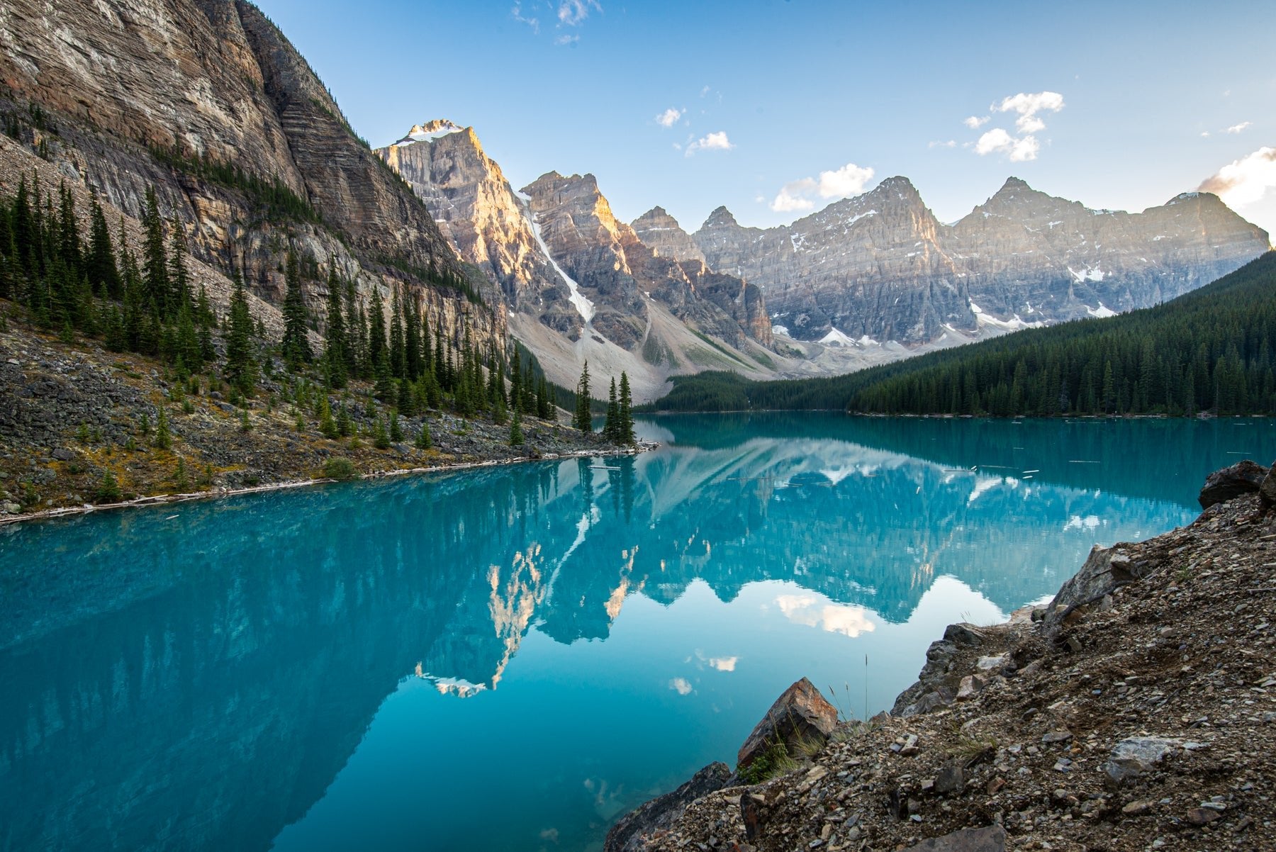 Sunset at Moraine Lake II - Allie Richards Photography